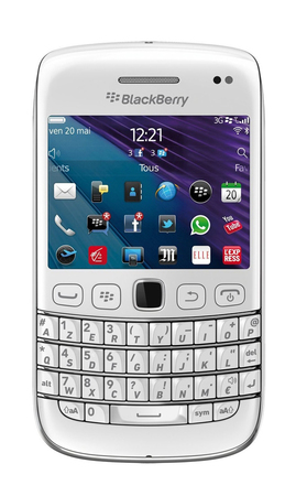 Смартфон BLACKBERRY Bold 9790 White - Грязи